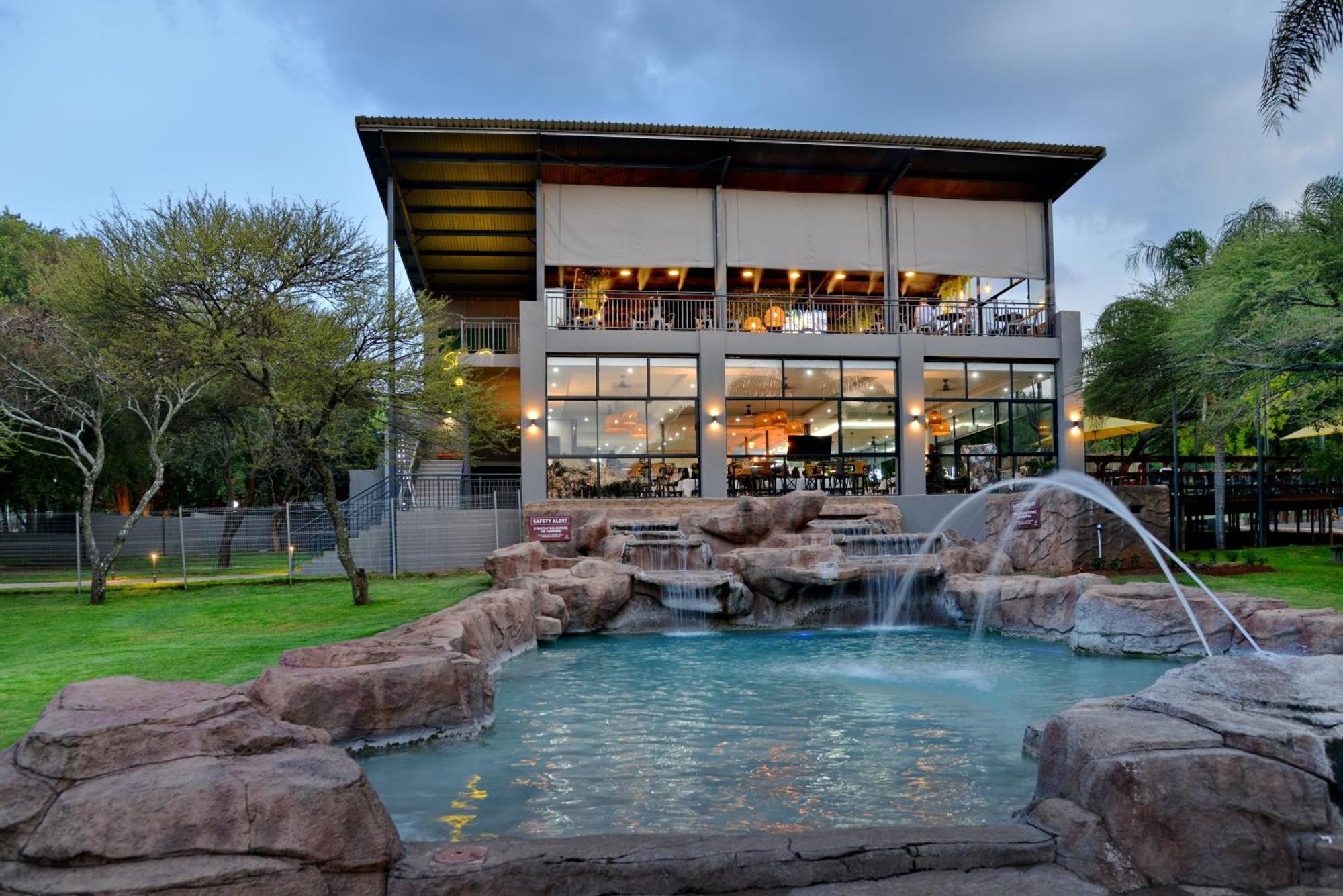 Seasons Golf, Leisure, Spa Hotell Hartbeespoort Exteriör bild